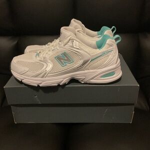 New Balance 530 MR530FWT Men's Running Shoes White/Silver Size 8.5M